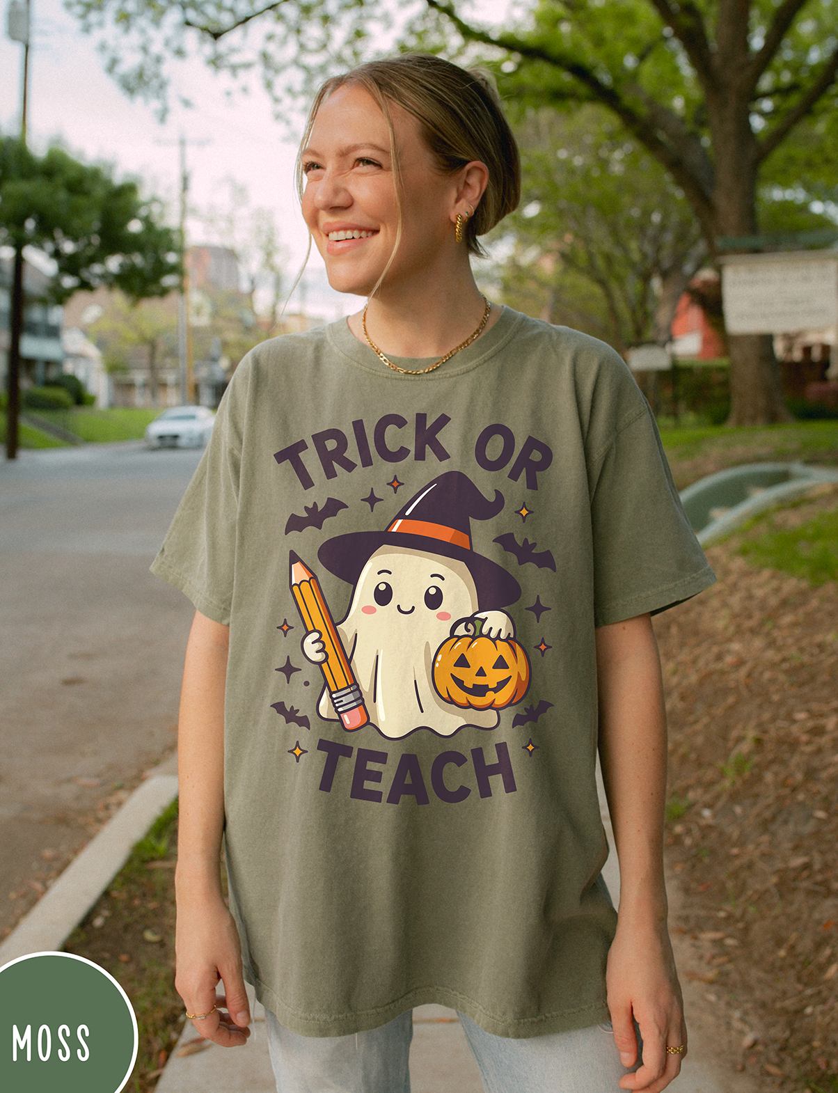 Comfort Colors® Teacher Halloween Shirt, Halloween Teacher Shirt, Trick or Teach Shirt, Spooky Teacher T-shirt, Retro Ghost Teacher Shirt