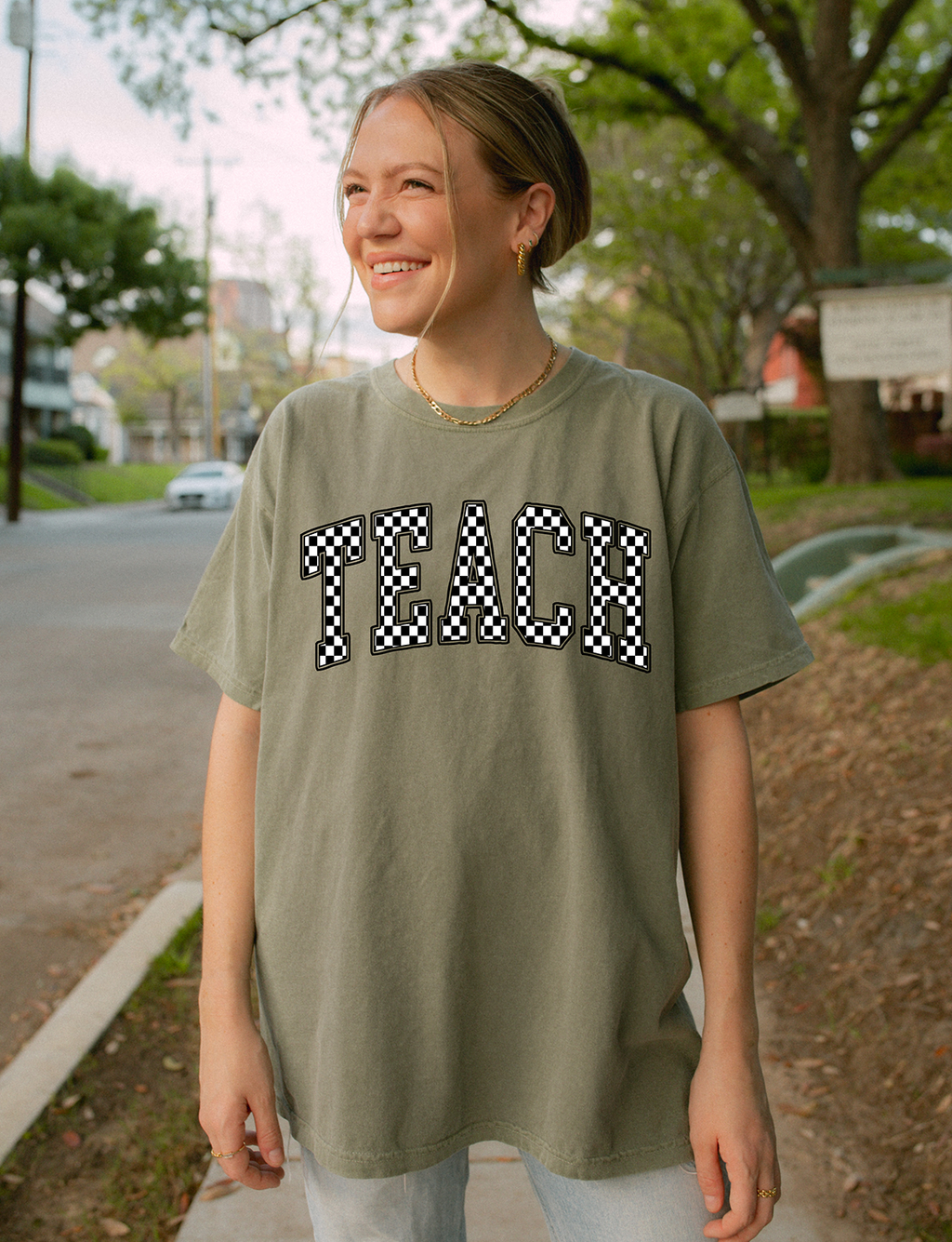 Comfort Colors® Checkered Teacher Shirt Gift for Teacher, Retro Teach Tee, Teacher Appreciation, Teacher Graduation, Student Teacher Gift